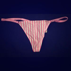 New Victoria’s Secret’s V string
